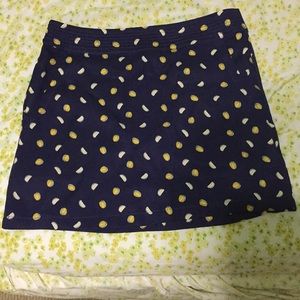EGGIE Skirt Size Medium